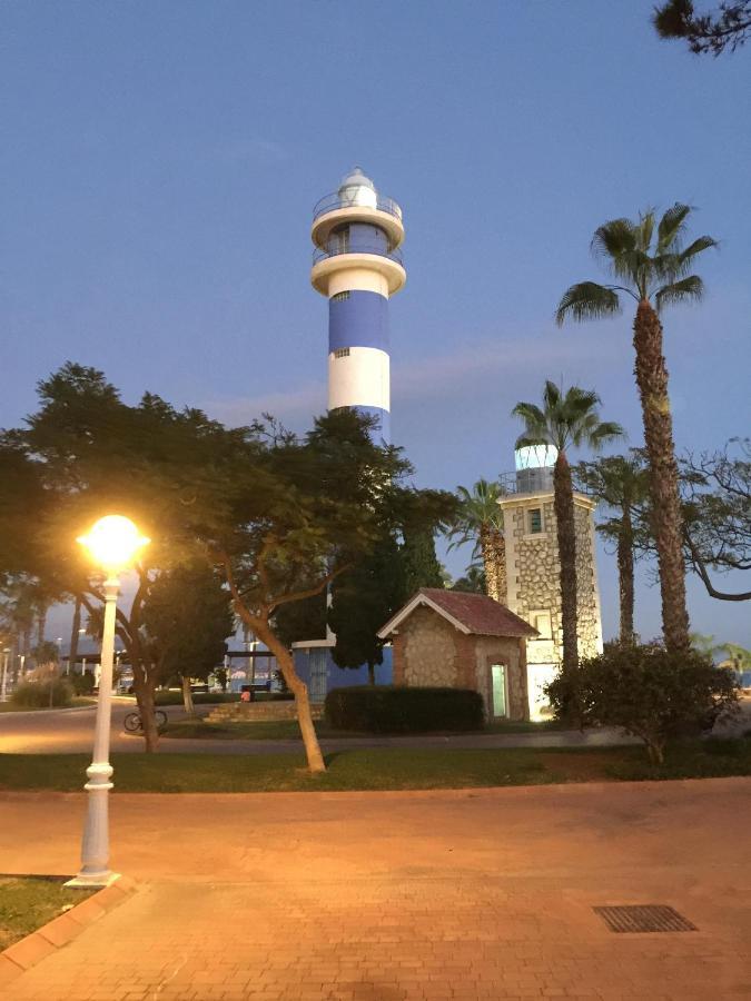 Seafront Apartment توري ذيل مار المظهر الخارجي الصورة